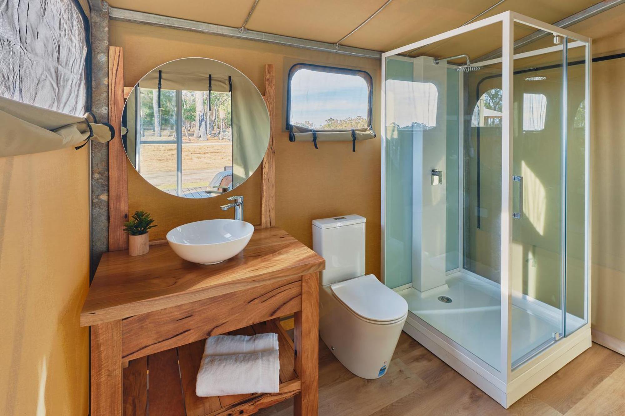 Willow Wood Glamping Retreat Broadwater Bagian luar foto