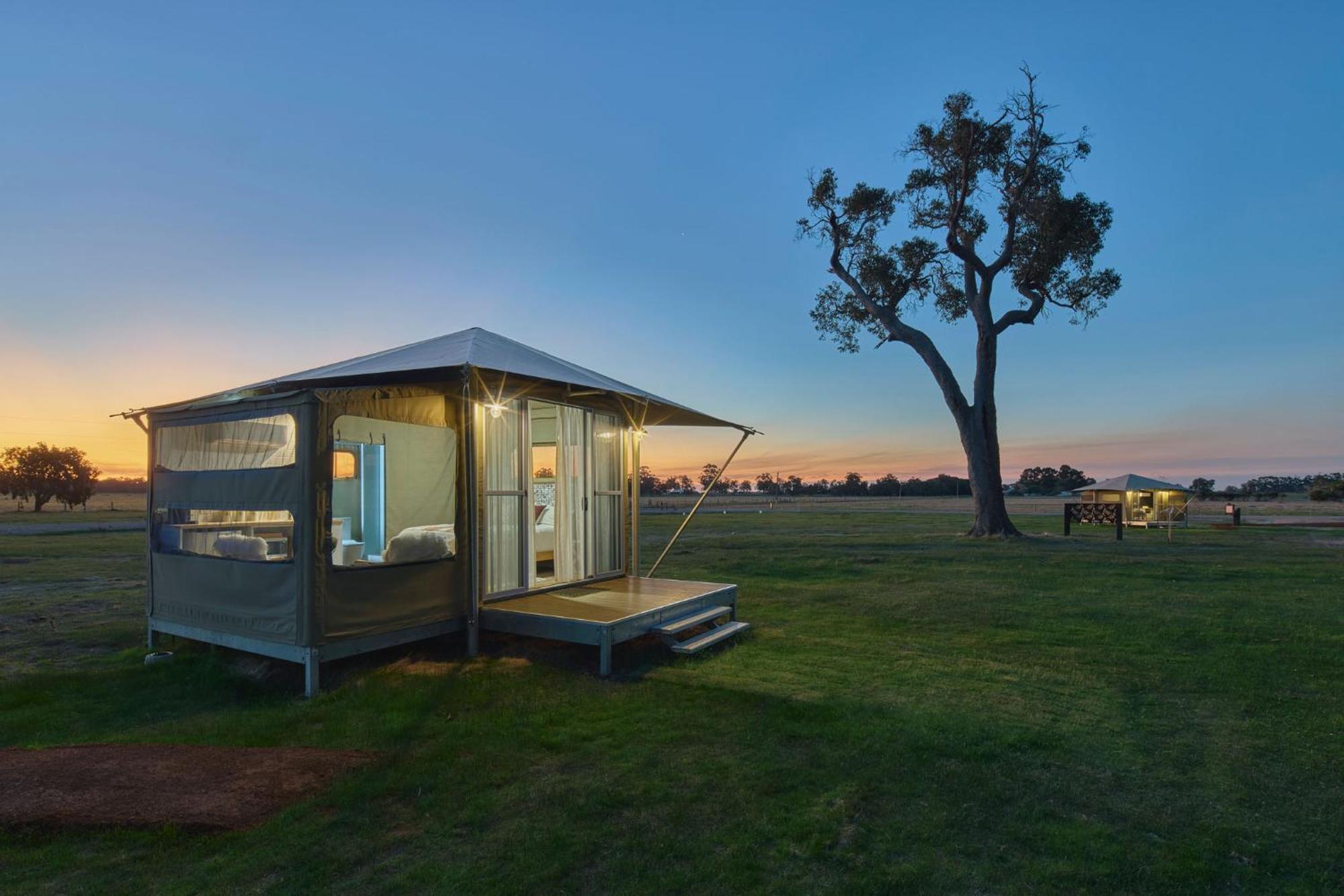 Willow Wood Glamping Retreat Broadwater Bagian luar foto